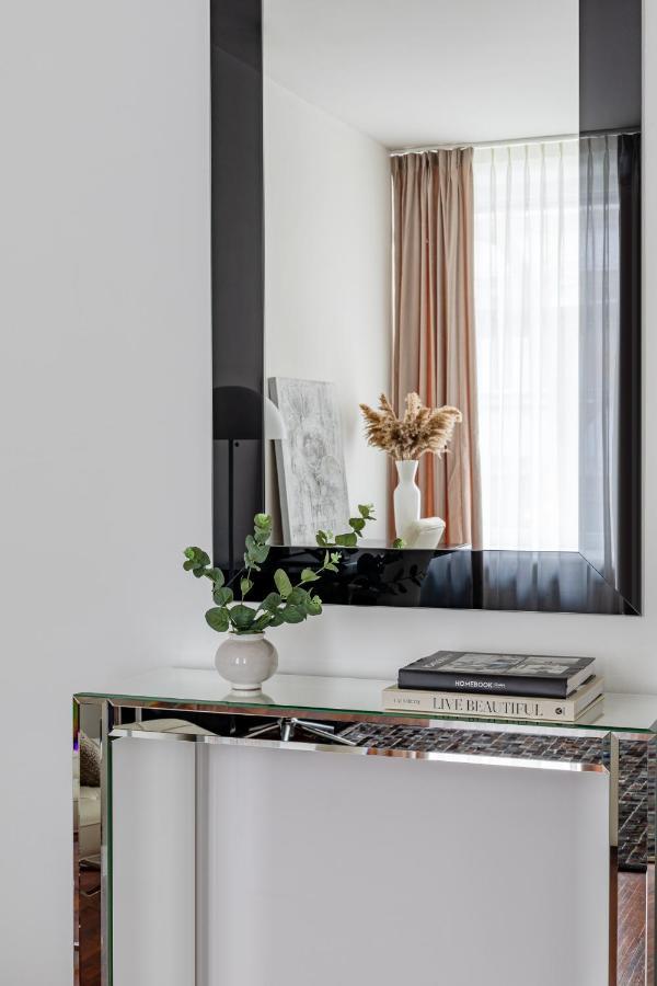Visionapartments Marc-Aurel-Strasse - Contactless Check-In Wina Bagian luar foto